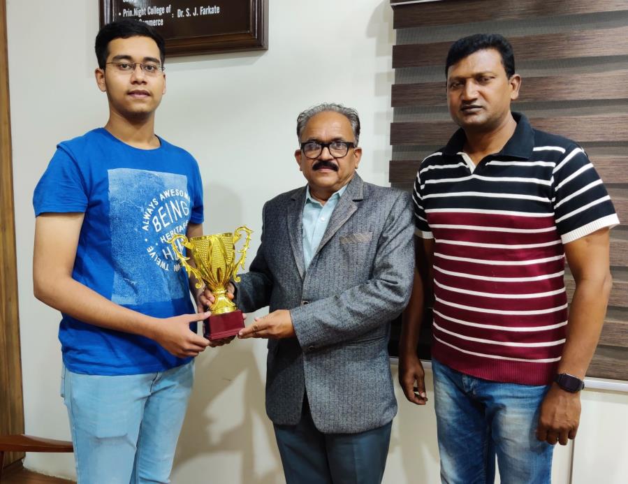 Selection of Ace Shooter Yash Parmale & Dr.Sharad Bansode Fiba Referee are selected for KHELO INDIA UNIVERSITY GAMES BENGLURU  2022. Principal Dr.V.A Patil felicitated and given best wishes.