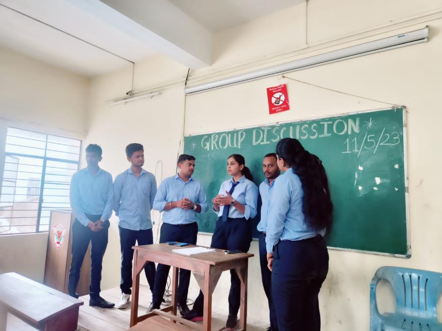 Department of BBA has organised Group Discussion