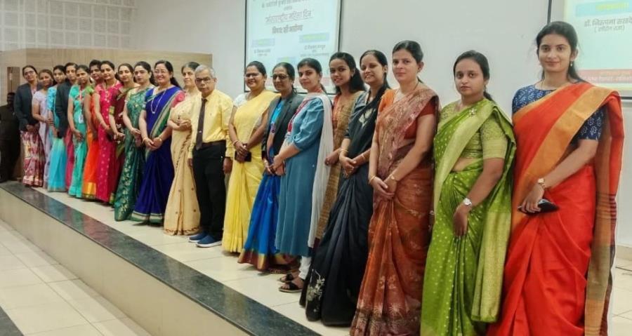 देशभक्त रत्नाप्पा कुंभार कॉलेज ऑफ कॉमर्स, कोल्हापूर मध्ये आंतराष्ट्रीय महिला दिन साजरा करण्यात आला.