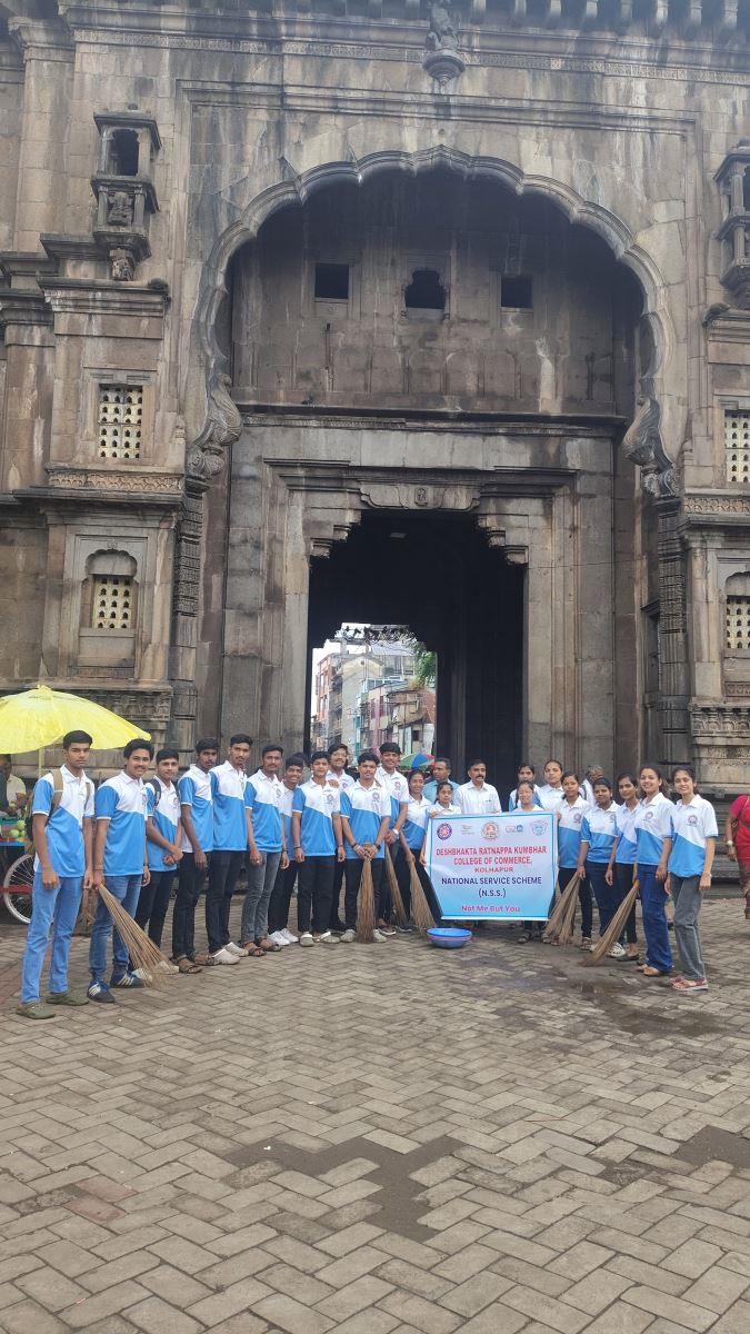 Cleanliness Drive at Bhavani Mandap: 01/11/20